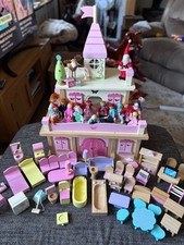 Wooden Dolls House/Castle, Dolls(19) and Furniture Large Bundle, Job Lot