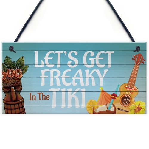 Red ocean novelty - ocean, tiki