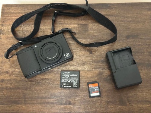 Ricoh digital iii compact - ricoh,