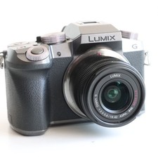 Panasonic G7 16MP Mirrorless
