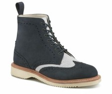 Dr Martens 7 Hole Bentley