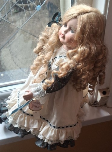 Vintage alberon porcelain - alberon,