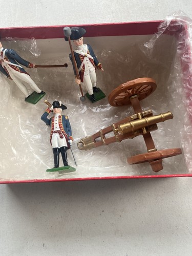 American revolution lead toy - american,