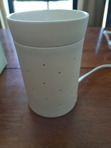Scentsy white core full - white, sized