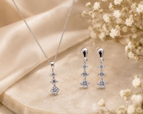 Three stone pendant - pendant, &