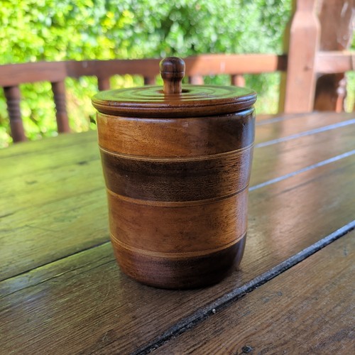 Antique oak wood tobacco - oak,