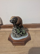 Bossons The Crown Collection "First Home" Beaver Figure/Statue Ornament #1226