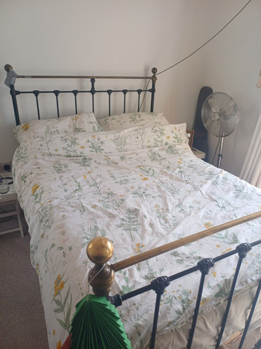 Metal double size bed - size, frame