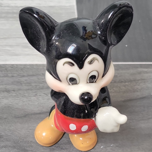 Walt disney productions mickey - walt,