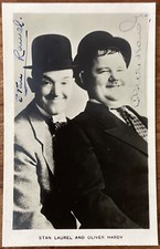 Stan Laurel & Oliver Hardy original vintage signed photo with COA