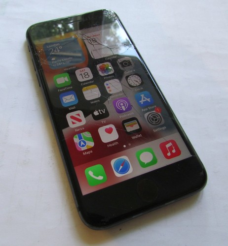 Apple iphone 64gb - black,