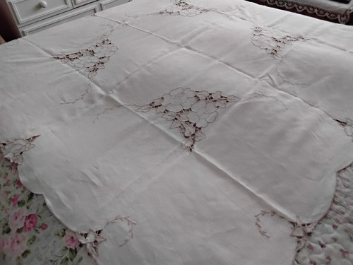 Vintage maderia linen cut - maderia,