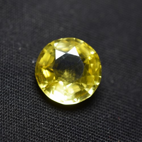 Ring size round sapphire - size,