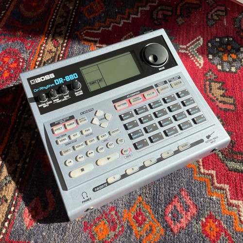 Boss 880 midi - midi, machine