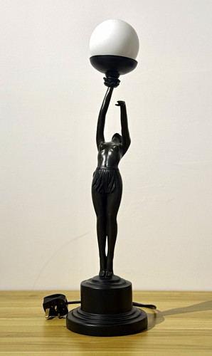 Widdop art deco lady - art, figurine