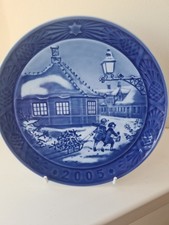 Royal Copenhagen Christmas 2005 Hans Christian Andersen Porcelain Plate