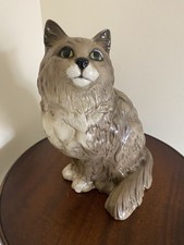 Beswick Persian Cat - Seated, Looking Up - Model Nos: 1867