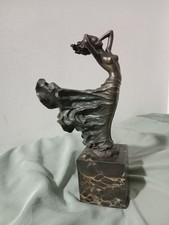 VINTAGE HEAVY BRONZE FIGURINE