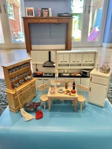 Beautiful dolls house - beautiful,