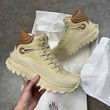 Moncler Beige High Trailgrip
