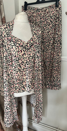 Woman new pjs dressing - tu, &