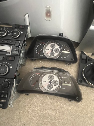 Lexus is200 auto - auto, speedo