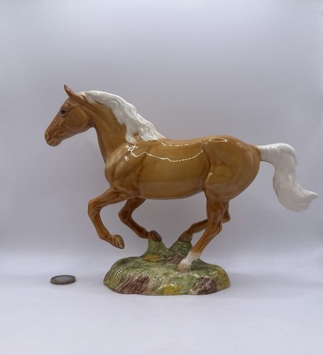 Beswick palomino galloping - beswick,