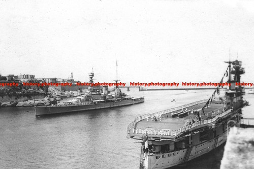 F003092 hms renown passing - hms, the