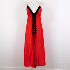 Vintage red black lace - &,