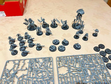 Warhammer 40K Necron Army - Made but unpainted - from Indomitus box