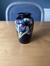 William Moorcroft ORCHID Vase 10.5cm￼
