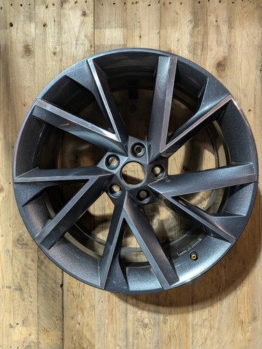 Genuine skoda superb - skoda,