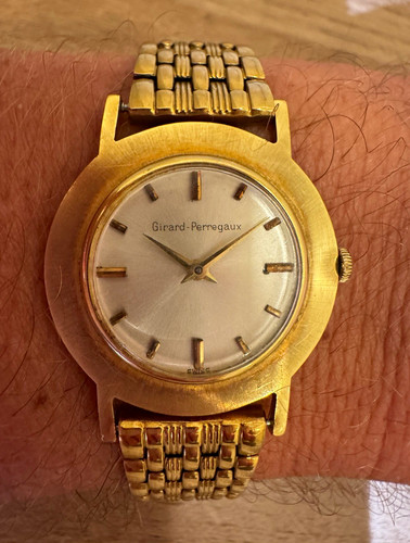 Girard perregaux disco volante - girard-perregaux,