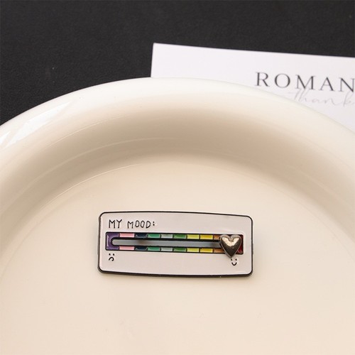 Social battery pin brooch - pin,