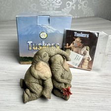 Tuskers Contented Casper &