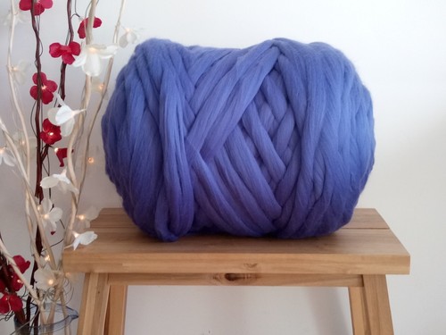 Lavender lilac merino roving - lavender, lilac*