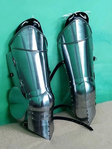 Medieval knight full leg armor - knight,