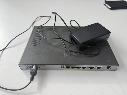 Cisco c927 4pm isr900 - cisco,