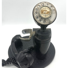 Art Deco American Black Space