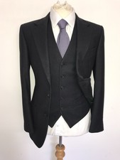 GIEVES & HAWKES - Slim Fit 3 Piece DARK GREY WOOL SUIT - 36 Short - W30 L30