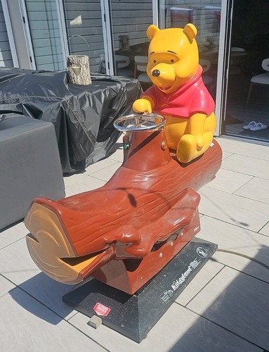 Winnie the pooh fairground - winnie,
