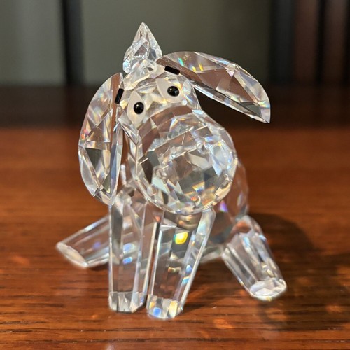Disney eeyore crystal world - eeyore,