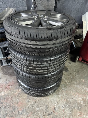 Genuine mazda alloy - 3,
