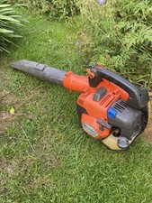 Husqvarna 525BX Two Stroke Petrol Hand Held Leaf Blower Used. 