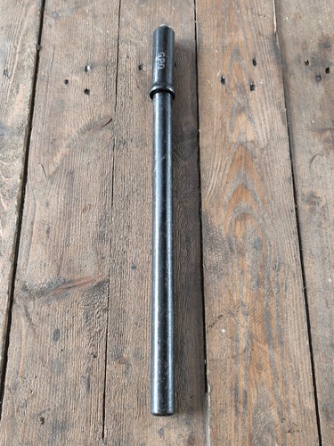 Royal mail bicycle - mail, pump