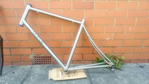 Qoroz road won bicycle - road,