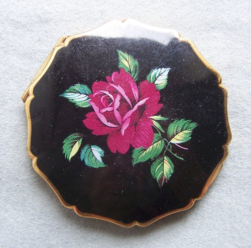 Vintage enamel powder compact