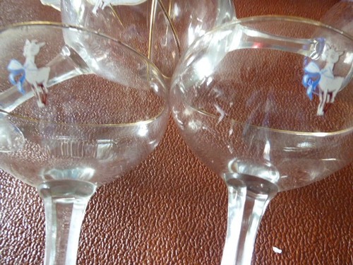 Vintage babycham white - x,