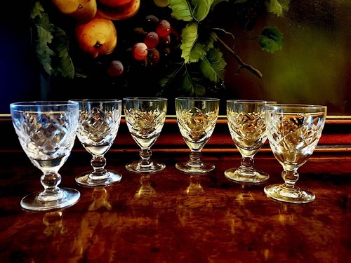 Beautiful vintage liqueur - ,