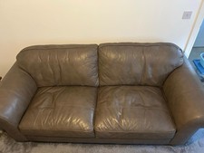 Harvey’s Leather Sofa 2